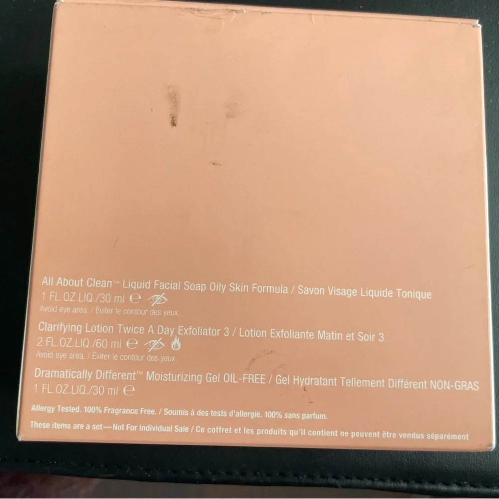 Clinique 3-Step Skincare Set for Combination Oily Skin –Travel Size – Macy’s NEW - Picture 7 of 8